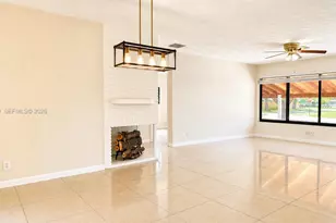 6701 Pershing St, Hollywood, FL 33024 - Photo 6