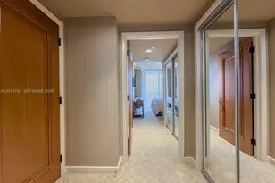 2000 Island Blvd, Aventura, FL 33160 - Photo 18