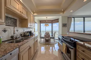2000 Island Blvd, Aventura, FL 33160 - Photo 12