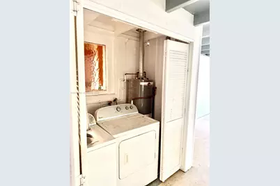 1024 Tyler St, Hollywood, FL 33019 - Photo 10
