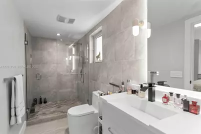 6921 Trouville Esplanade, Miami Beach, FL 33141 - Photo 6