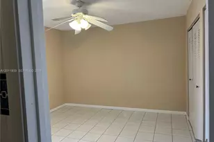 9411 SW 4th St, Miami, FL 33174 - Photo 4