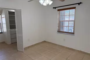 155 Nahkoda Dr, Miami Springs, FL 33166 - Photo 12