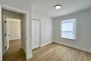 2370 NW 96th St, Miami, FL 33147 - Photo 12