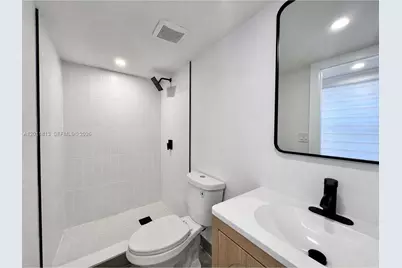 2370 NW 96th St, Miami, FL 33147 - Photo 18