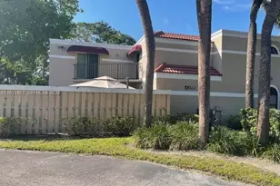 4355 Village Dr, Delray Beach, FL 33445 - Photo 1