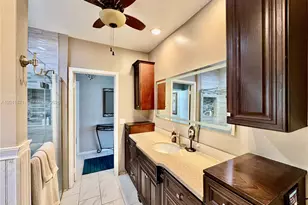 434 NW 20th St, Homestead, FL 33030 - Photo 18