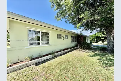 434 NW 20th St, Homestead, FL 33030 - Photo 6