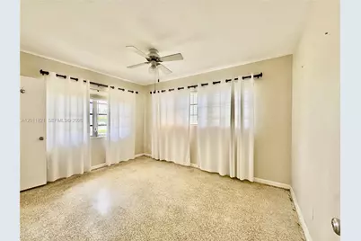 434 NW 20th St, Homestead, FL 33030 - Photo 12