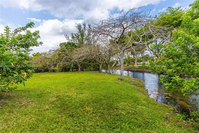 3761 Alcantara Ave #A-79, Doral, FL 33178 - Photo 18