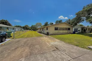 1970 NW 104th St, Miami, FL 33147 - Photo 16