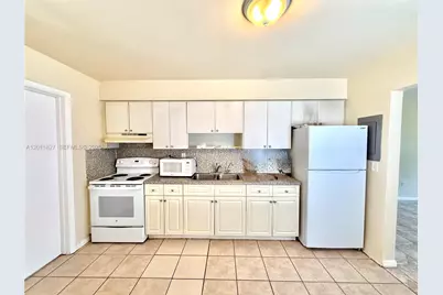 1970 NW 104th St #1970, Miami, FL 33147 - Photo 6