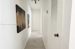 5840 NE 22nd Way, Fort Lauderdale, FL 33308 - Photo 8