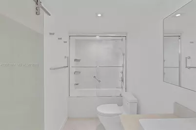 2500 Parkview Dr #1219, Hallandale Beach, FL 33009 - Photo 26