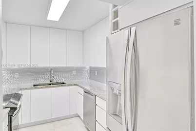 2500 Parkview Dr #1219, Hallandale Beach, FL 33009 - Photo 4