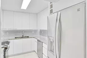 2500 Parkview Dr, Hallandale Beach, FL 33009 - Photo 4