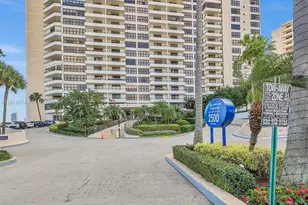 2500 Parkview Dr, Hallandale Beach, FL 33009 - Photo 30