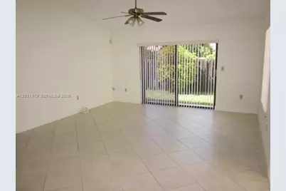 8853 SW 112 Pl, Miami, FL 33176 - Photo 2