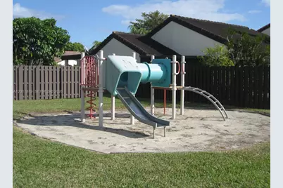 8853 SW 112 Pl, Miami, FL 33176 - Photo 14