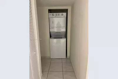 8201 NW 8th St #1-414, Miami, FL 33126 - Photo 12