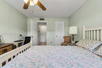 2831 E Sunrise Lakes Dr #105, Sunrise, FL 33322 - Photo 8