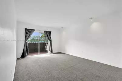 8335 SW 72nd Ave #205D, Miami, FL 33143 - Photo 6