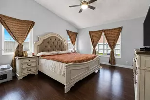 18083 SW 13th St, Pembroke Pines, FL 33029 - Photo 14