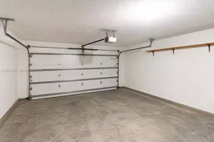 18083 SW 13th St, Pembroke Pines, FL 33029 - Photo 22