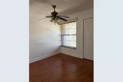 667 Woodgate Ln #B, Sunrise, FL 33326 - Photo 14