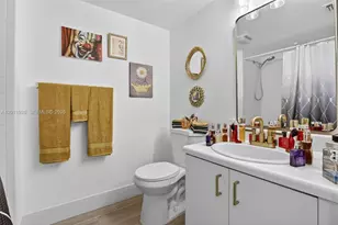 800 SW 137th Ave, Pembroke Pines, FL 33027 - Photo 20