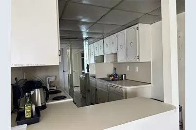 11111 Biscayne Blvd #2H, Miami, FL 33181 - Photo 2