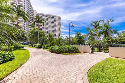 600 Three Islands Blvd #212, Hallandale Beach, FL 33009 - Photo 40