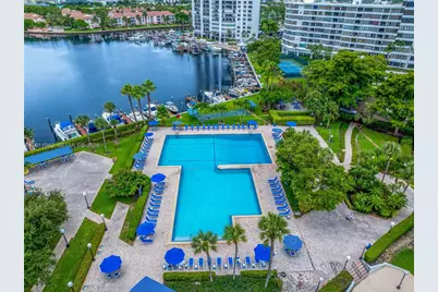 600 Three Islands Blvd #212, Hallandale Beach, FL 33009 - Photo 36