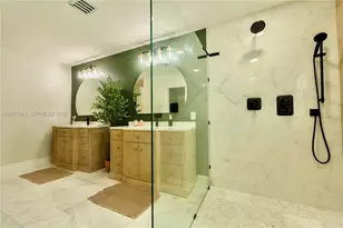 10461 SW 121st St, Miami, FL 33176 - Photo 34