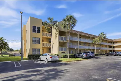 5860 NW 64th Ave #102, Tamarac, FL 33319 - Photo 4