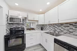 5860 NW 64th Ave, Tamarac, FL 33319 - Photo 1