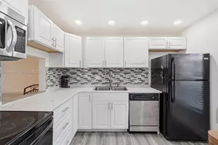 5860 NW 64th Ave, Tamarac, FL 33319 - Photo 2