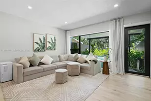 1687 NE 142nd St, North Miami, FL 33181 - Photo 12