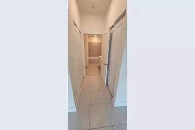8001 NW 41st St #F-405, Doral, FL 33166 - Photo 6