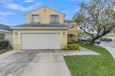 375 W Riverbend Dr, Sunrise, FL 33326 - Photo 1