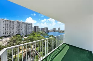 2801 NE 183rd St, Aventura, FL 33160 - Photo 2