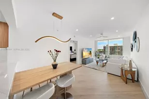 3020 NE 32nd Ave, Fort Lauderdale, FL 33308 - Photo 2
