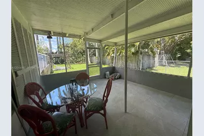 115 SE 2nd St #1, Dania Beach, FL 33004 - Photo 14