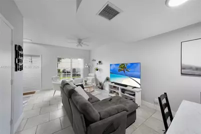29 Simonton Cir #29, Weston, FL 33326 - Photo 8