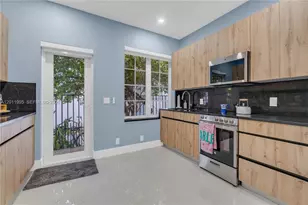 1569 Euclid Ave, Miami Beach, FL 33139 - Photo 4