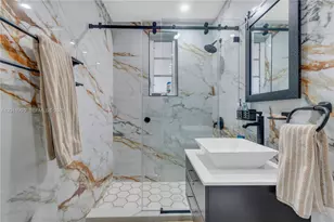 1569 Euclid Ave, Miami Beach, FL 33139 - Photo 20