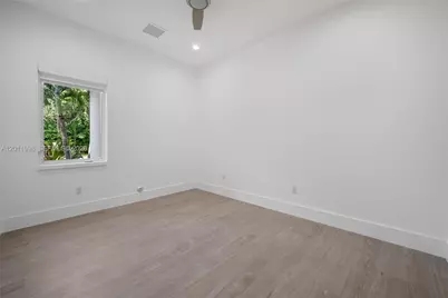 10703 SW 84th Ave, Miami, FL 33156 - Photo 34
