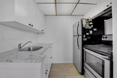 2145 Pierce Street #418, Hollywood, FL 33020 - Photo 18