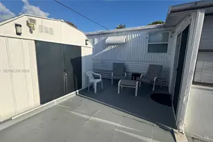 219 W Lake Dr, Hallandale Beach, FL 33009 - Photo 16