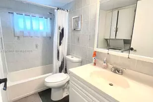 219 W Lake Dr, Hallandale Beach, FL 33009 - Photo 12